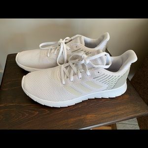 Women’s Adidas Sneakers
